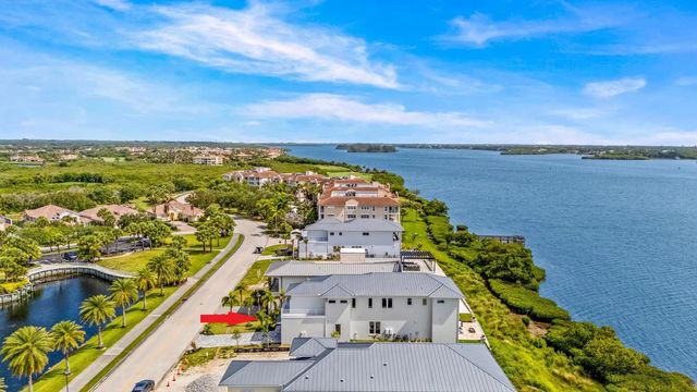 2 of 63 - 4842 S Harbor Drive, Vero Beach, FL