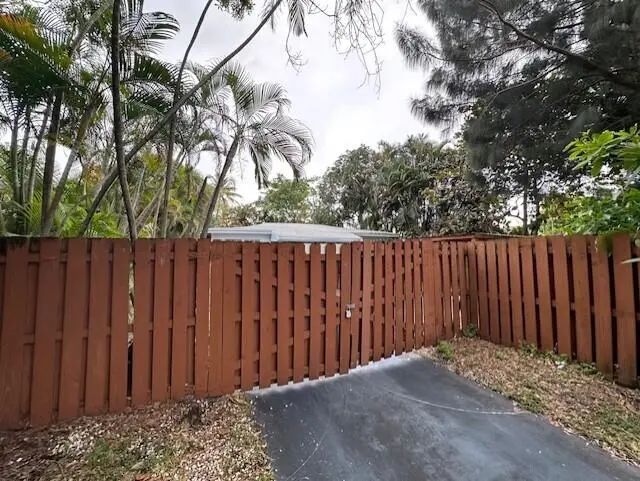 2 of 26 - 1660 Sw 28th Avenue, Fort Lauderdale, FL