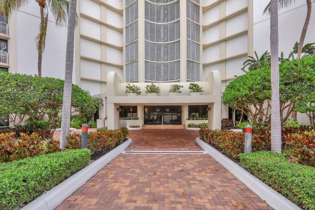 3000 N Ocean Drive #7h, Singer Island
