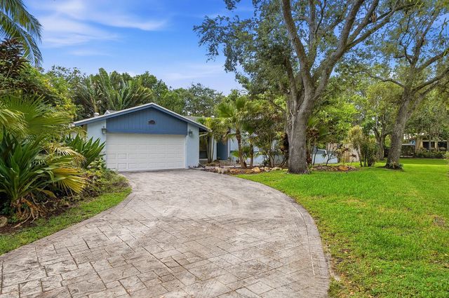 12106 Sailboat Way, Cooper City