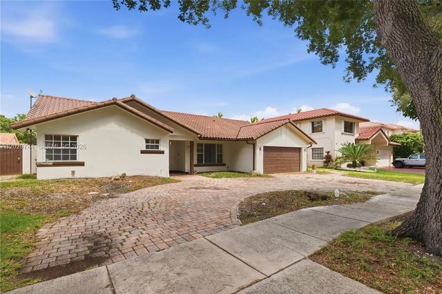 16501 Nw 84th Court, Miami Lakes