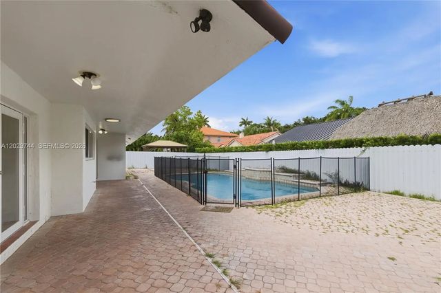2 of 28 - 16501 Nw 84th Court, Miami Lakes, FL