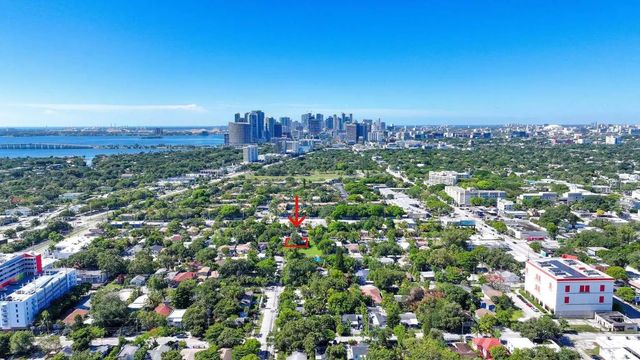 295 Ne 55th Street, Miami