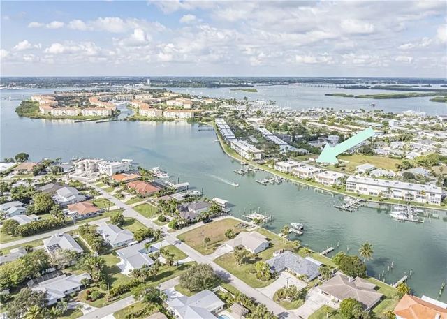 2 of 31 - 1315 Bayshore Drive #204, Fort Pierce, FL