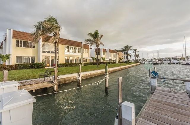 4 of 31 - 1315 Bayshore Drive #204, Fort Pierce, FL