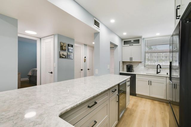 5 of 42 - 100 Paradise Harbour Boulevard #211, North Palm Beach, FL