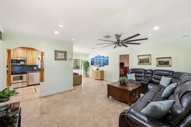 3 of 79 - 390 Se 12th Avenue, Pompano Beach, FL