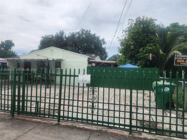 2130 Nw 92nd Street, Miami
