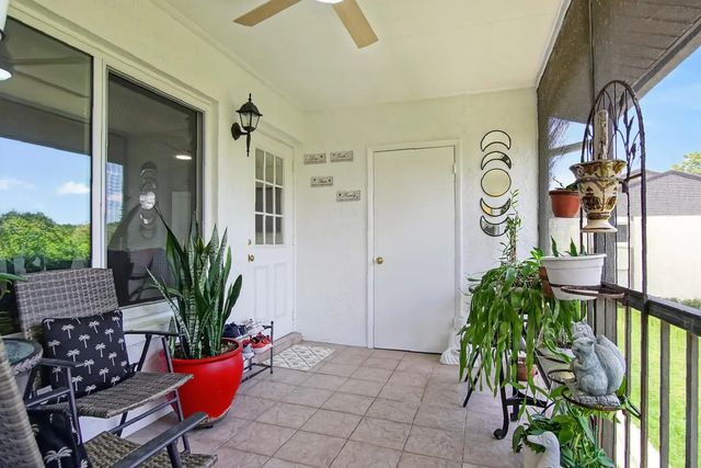 5930 Whispering Pine Way #b-2, Greenacres