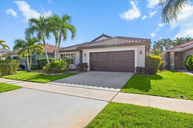 3 of 42 - 2010 Nw 182nd Terrace, Pembroke Pines, FL