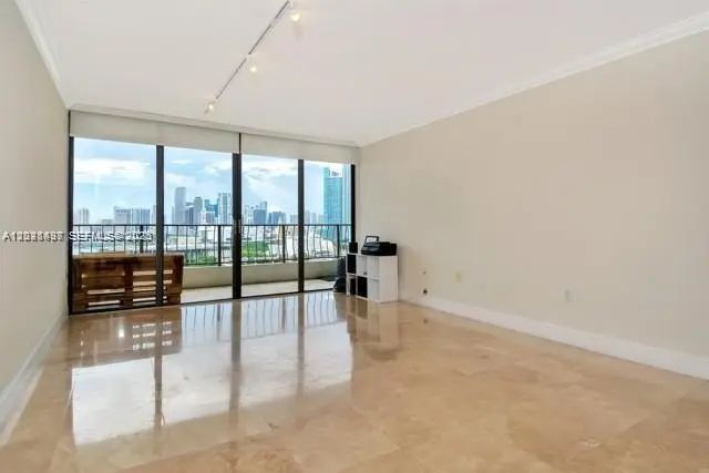 2 of 31 - 555 Ne 15th Street #16h, Miami, FL
