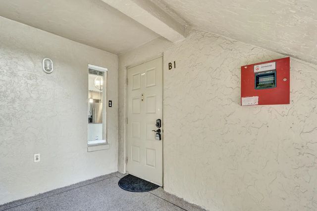 3 of 31 - 715 Sunny Pine Way #b1, Greenacres, FL