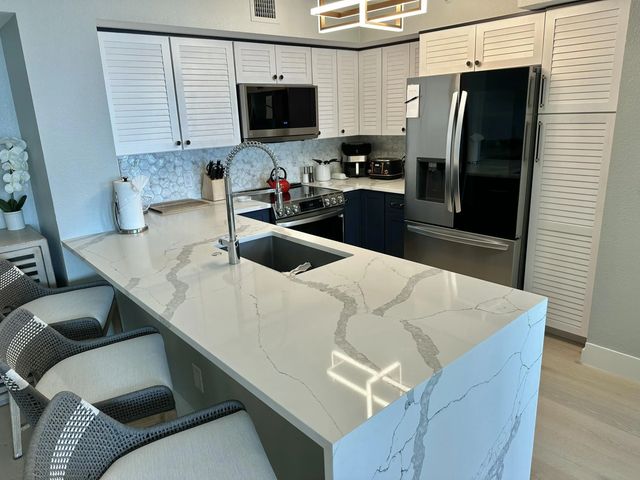 4 of 19 - 167 Yacht Club Way #204, Hypoluxo, FL