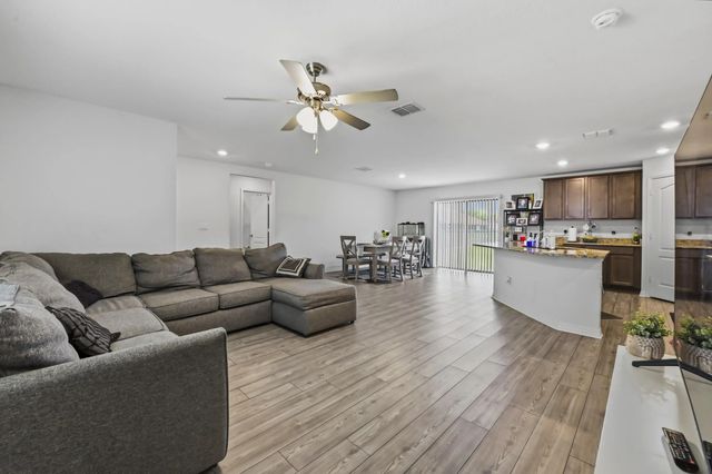 4 of 19 - 641 Sw Addie Street, Port St. Lucie, FL