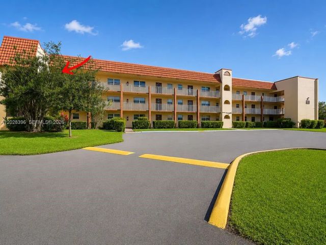 2811 N Pine Island Road #302, Sunrise