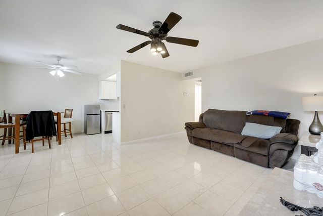 3 of 15 - 1011 Exeter, Boca Raton, FL