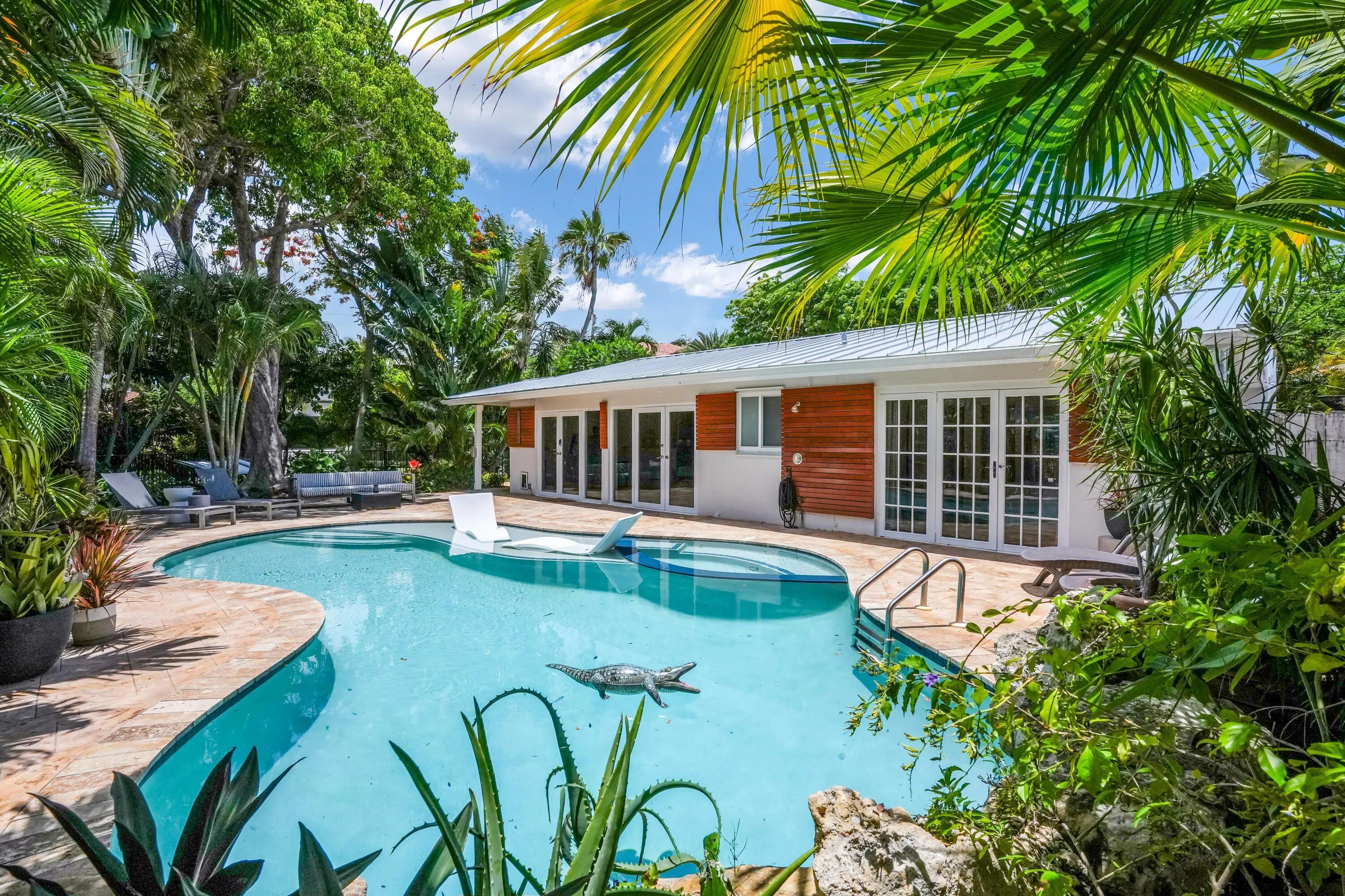 2400 N Riverside Drive, Pompano Beach