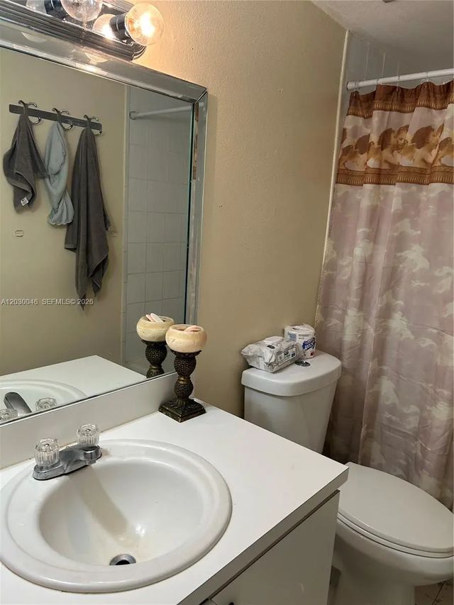 2 of 22 - 18051 Nw 68th Avenue #k104, Hialeah, FL