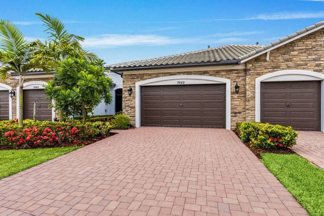 2 of 68 - 7642 N Blue Spring Drive, Parkland, FL