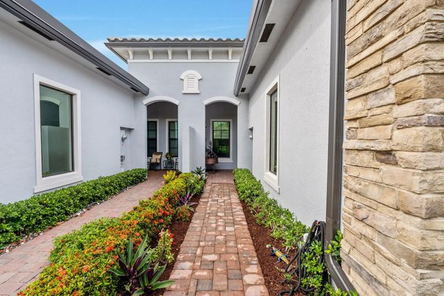 4 of 68 - 7642 N Blue Spring Drive, Parkland, FL