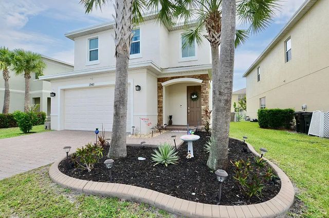 3 of 36 - 1945 Nw Cataluna Circle, Port St. Lucie, FL