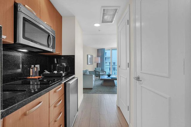 4 of 54 - 505 N Fort Lauderdale Beach Boulevard #2214, Fort Lauderdale, FL