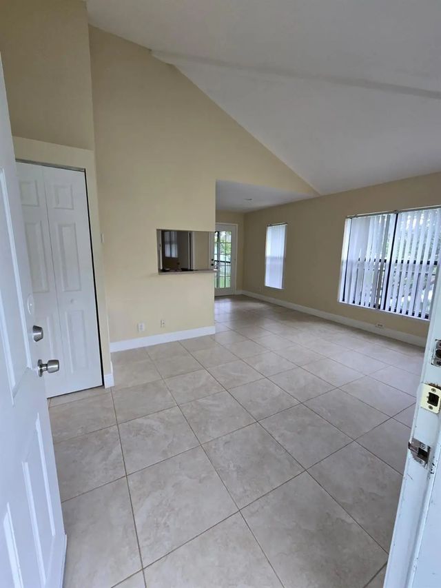 5 of 20 - 8775 Nw 39th Street Nw #8775, Sunrise, FL
