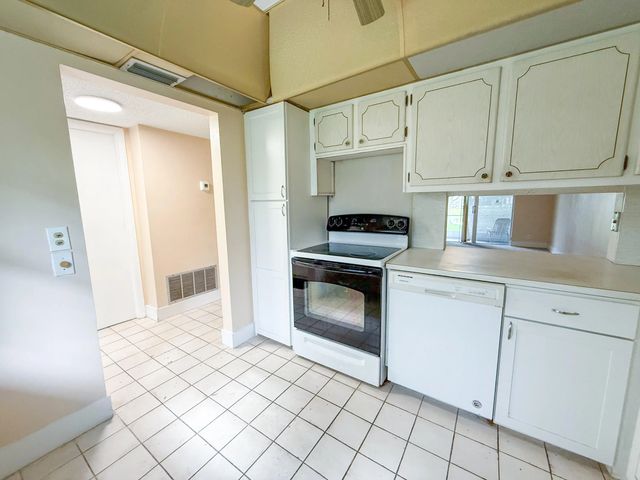4 of 20 - 604 Ne 2nd Street #122, Dania Beach, FL