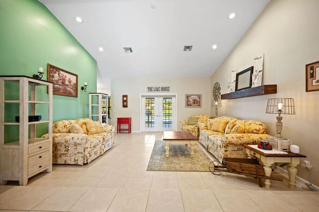 5 of 33 - 5531 Hawkes Bluff Avenue, Davie, FL