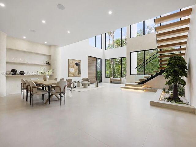 2 of 24 - 9530 Sw 95th Court, Miami, FL