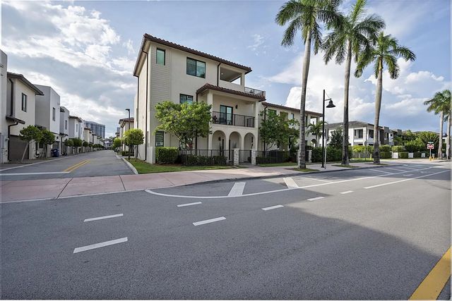 4 of 81 - 8321 Central Park Boulevard, Doral, FL
