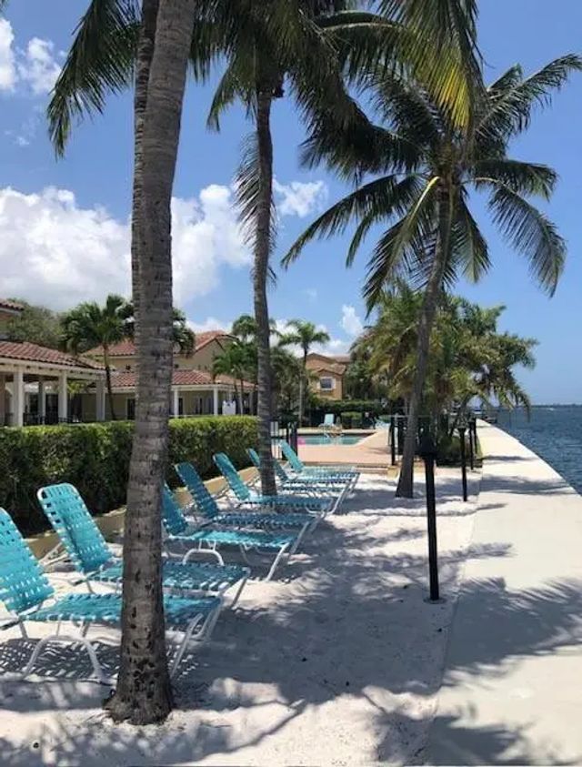 3 of 13 - 1140 Lake Shore Drive # 206, Lake Park, FL