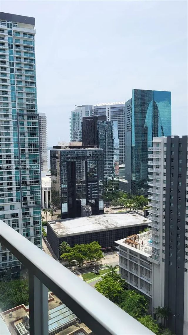 3 of 43 - 1111 Sw 1 Avenue #2718-n, Miami, FL
