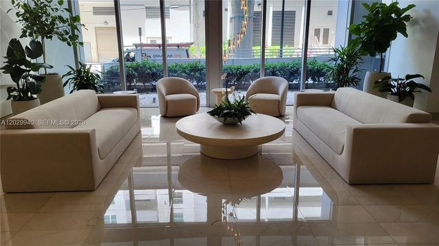 5 of 43 - 1111 Sw 1 Avenue #2718-n, Miami, FL