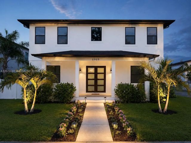 2 of 29 - 2925 13th Street N, St. Petersburg, FL