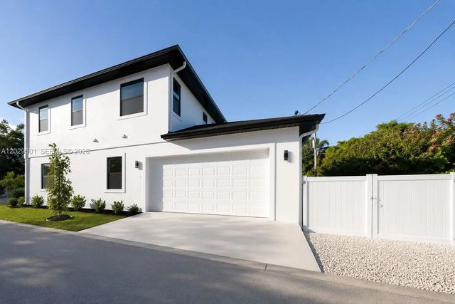3 of 29 - 2925 13th Street N, St. Petersburg, FL