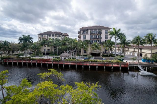 2 of 138 - 2900 Ne 12th Terrace #14, Oakland Park, FL
