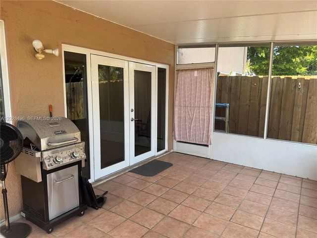 5 of 28 - 7033 Nw 169th Street, Hialeah, FL