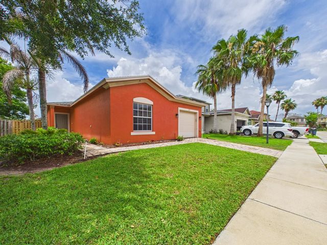157 Blue Grotto Drive, Fort Pierce