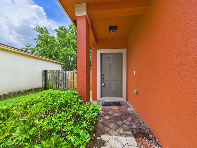 3 of 30 - 157 Blue Grotto Drive, Fort Pierce, FL
