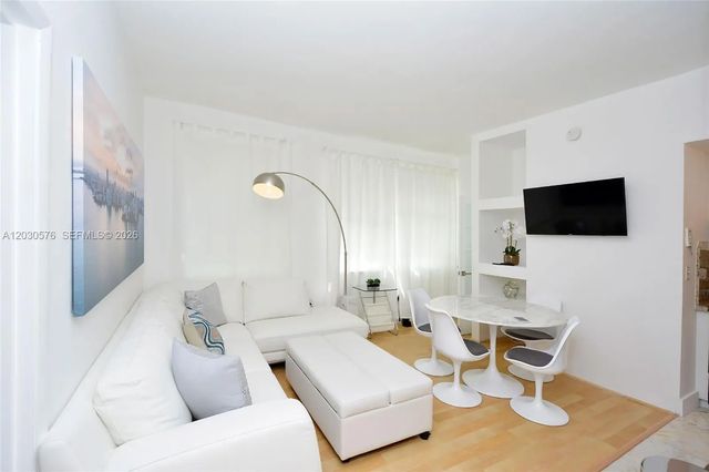 1342 Drexel Avenue #105, Miami Beach
