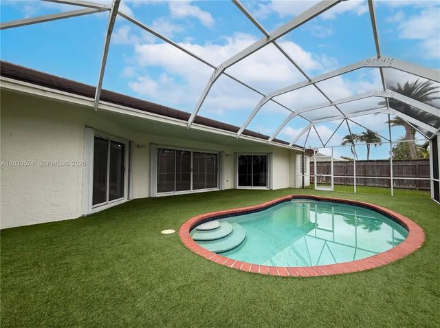 5 of 25 - 16571 Sw 145th Avenue, Miami, FL