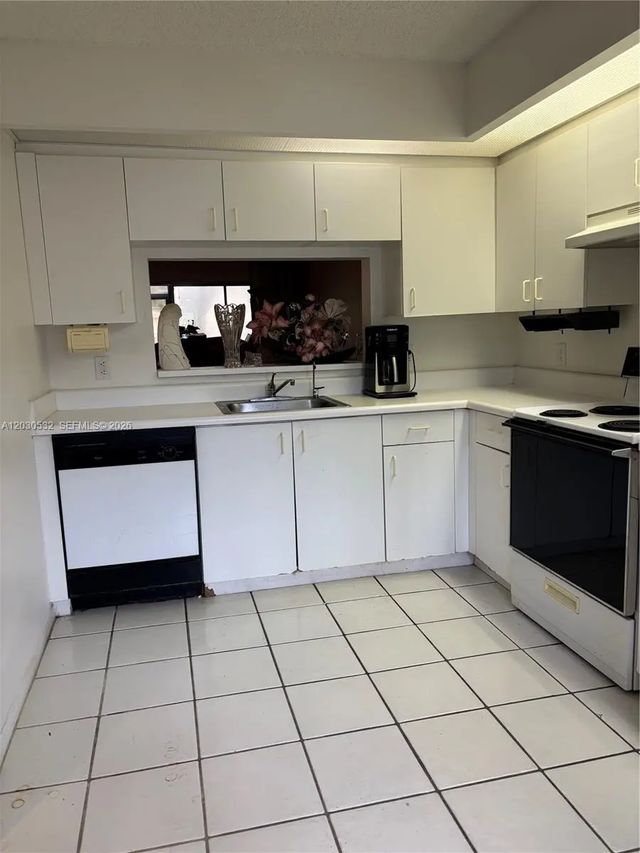 3 of 14 - 12755 Sw 16th Court #106b, Pembroke Pines, FL