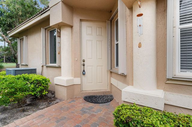4 of 30 - 7327 Sea Pines Court, Port St. Lucie, FL