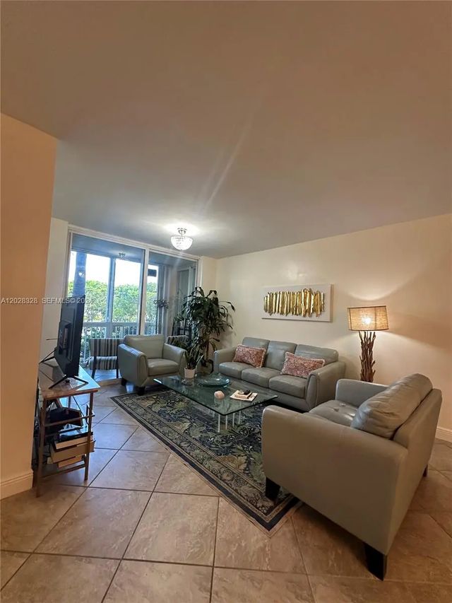 4 of 17 - 9755 Nw 52nd Street #219, Doral, FL