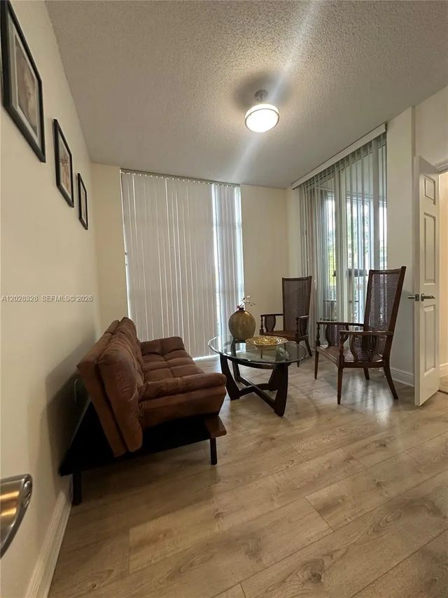 5 of 17 - 9755 Nw 52nd Street #219, Doral, FL