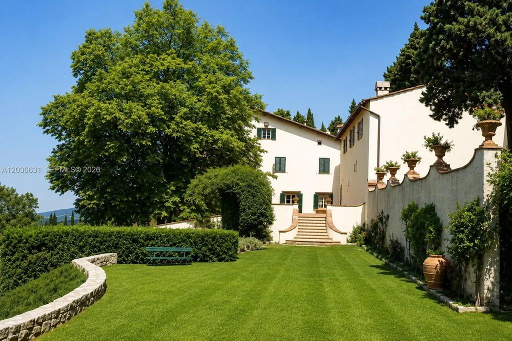 Tuscany Luxury Estate Tuscany Luxury Estate Florence Max Mlekus, 
