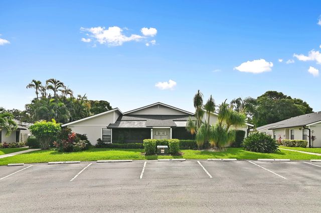 4383 Willow Pond Circle, West Palm Beach