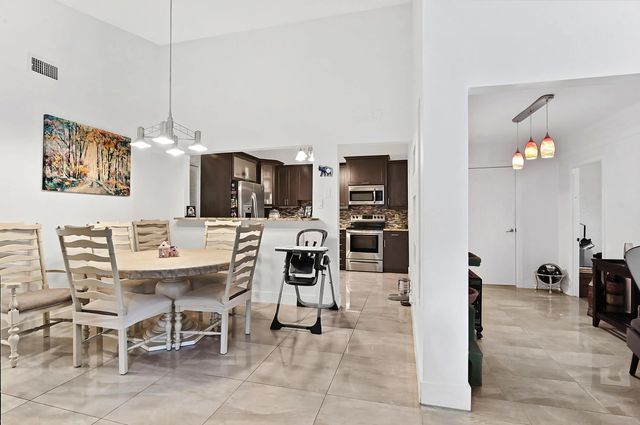 3 of 26 - 4383 Willow Pond Circle, West Palm Beach, FL