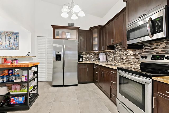 5 of 26 - 4383 Willow Pond Circle, West Palm Beach, FL
